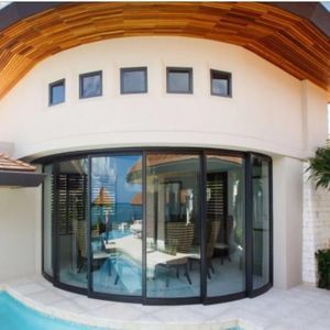 Meet your Posher, Roy